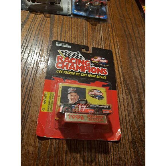 Vintage 1996 NASCAR Bill Sedgwick #17 Sears DieHard Truck 1:64 Card & Base NOS - Picture 1 of 2